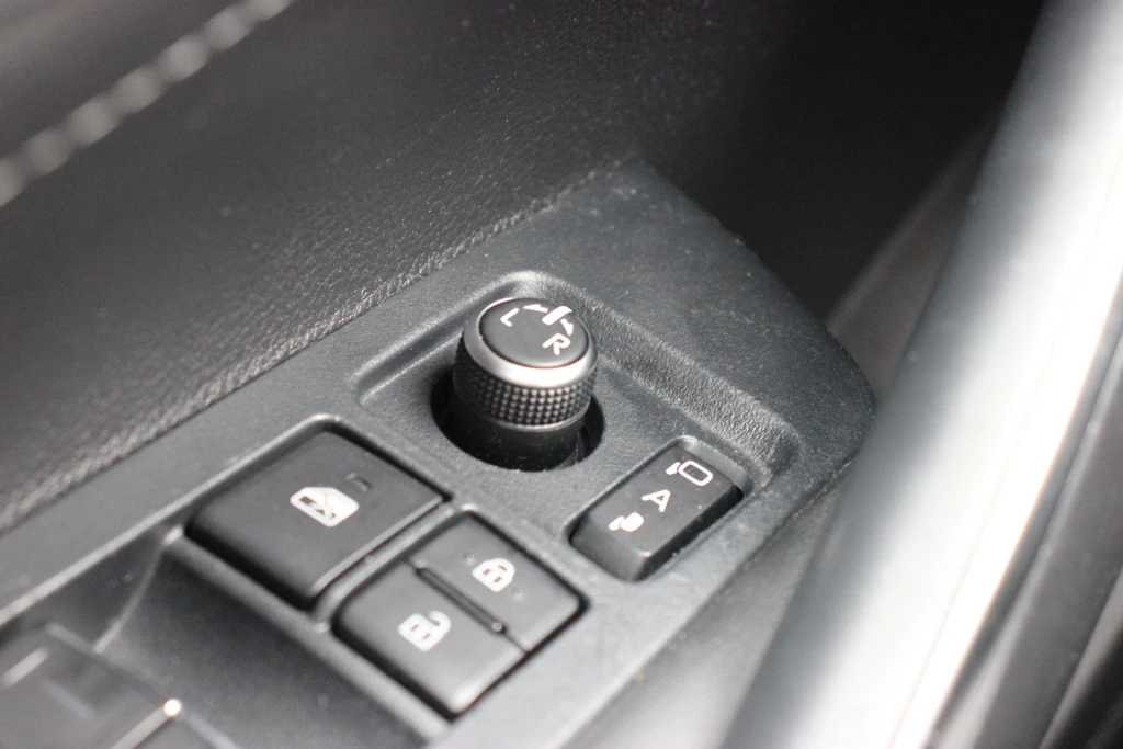 Suzuki Swace – foto 18