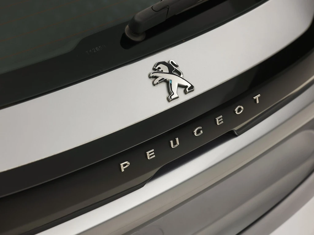 Peugeot e-208 – foto 39