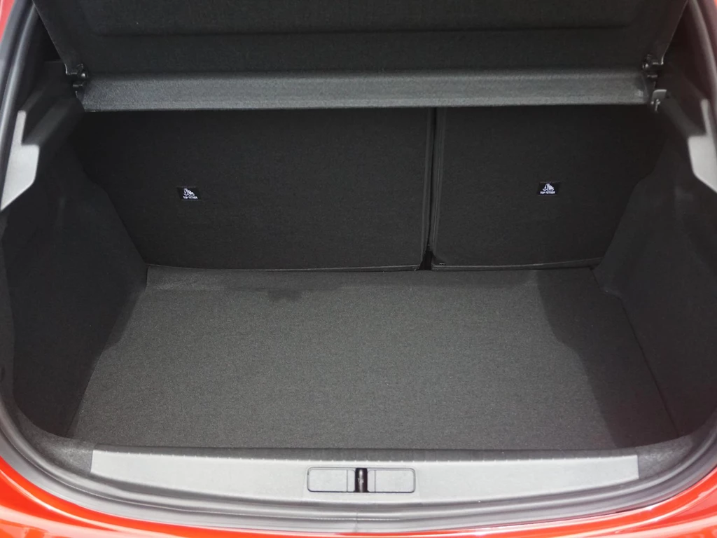 Peugeot 208 – foto 38