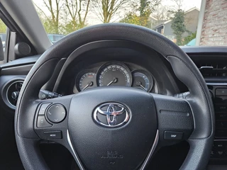 Toyota Auris – thumbnail 16