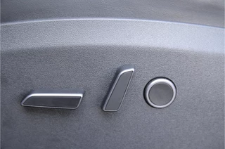 Tesla Model Y – thumbnail 29