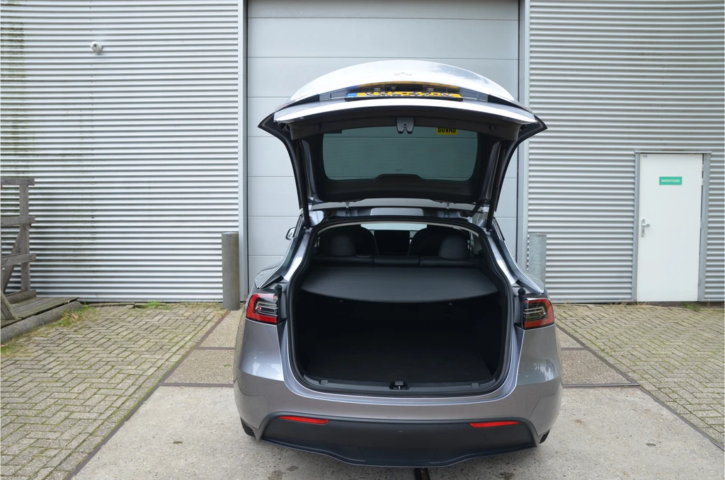 Tesla Model Y – foto 35