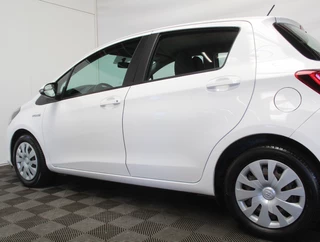 Toyota Yaris – thumbnail 3