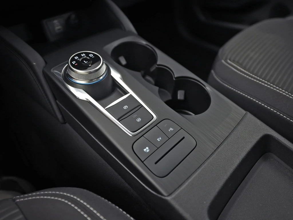 Ford Kuga – foto 15