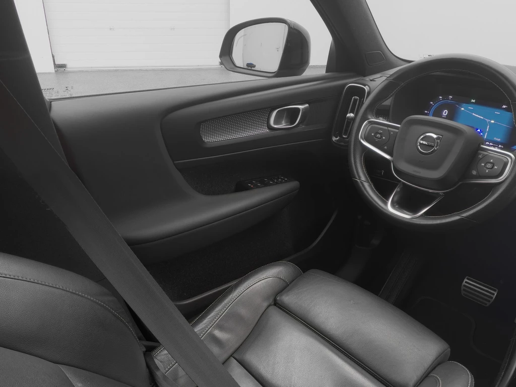 Volvo XC40 – foto 27