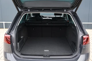 Volkswagen Passat – thumbnail 43