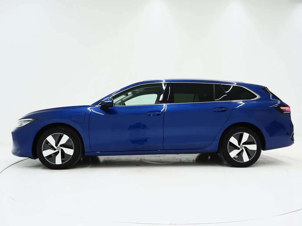 Volkswagen Passat – foto 2