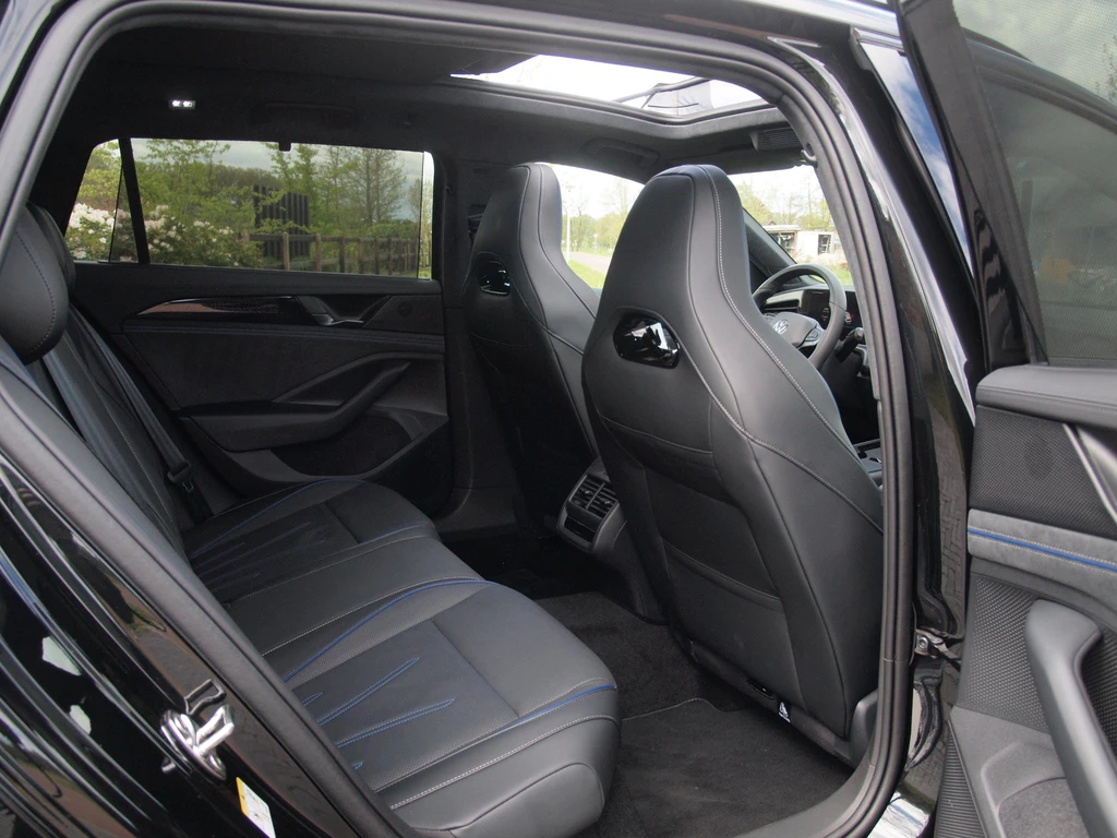 Volkswagen Passat – foto 41