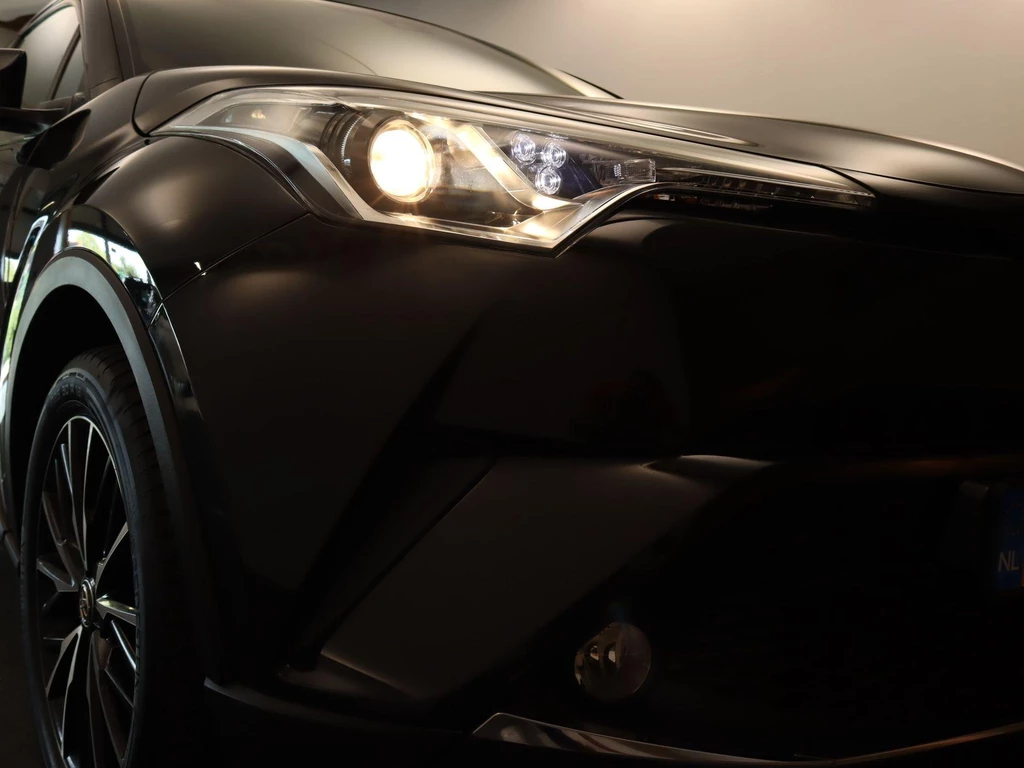 Toyota C-HR – foto 14