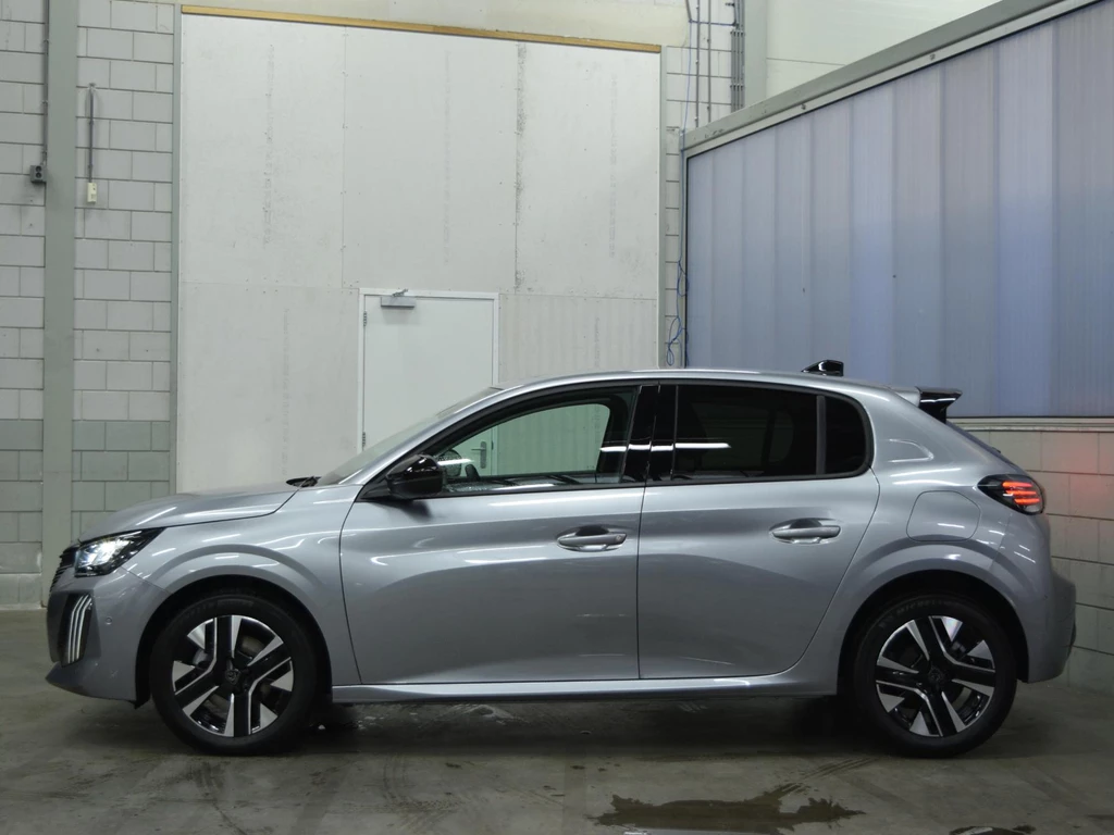 Peugeot 208 – foto 3