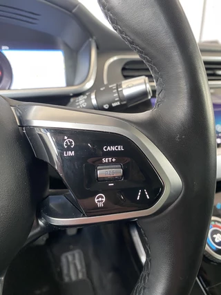 Jaguar I-PACE – thumbnail 28