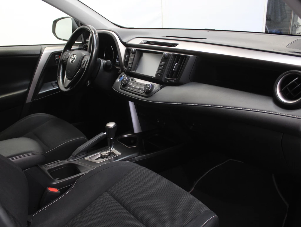 Toyota RAV4 – foto 14