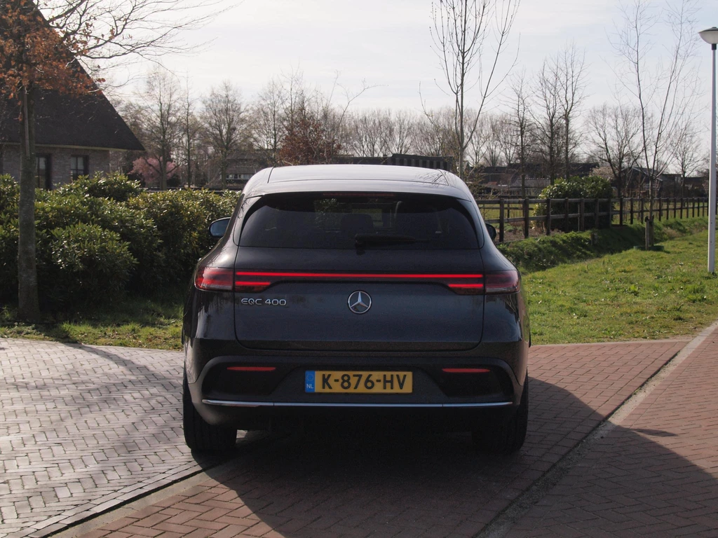 Mercedes-Benz EQC – foto 5