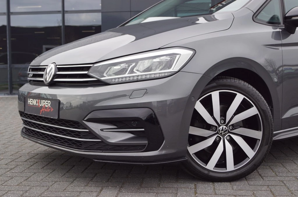 Volkswagen Touran – foto 31