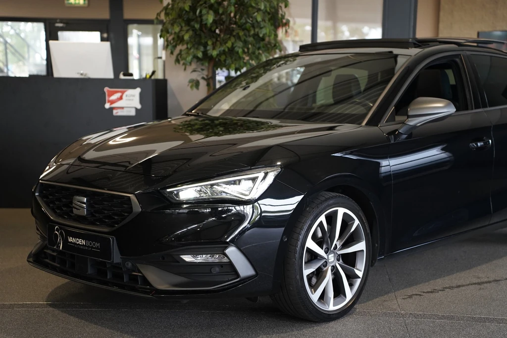 SEAT Leon – foto 2