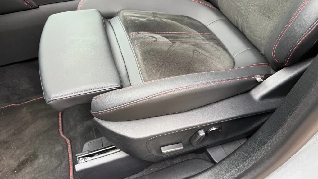Ford Kuga – foto 14