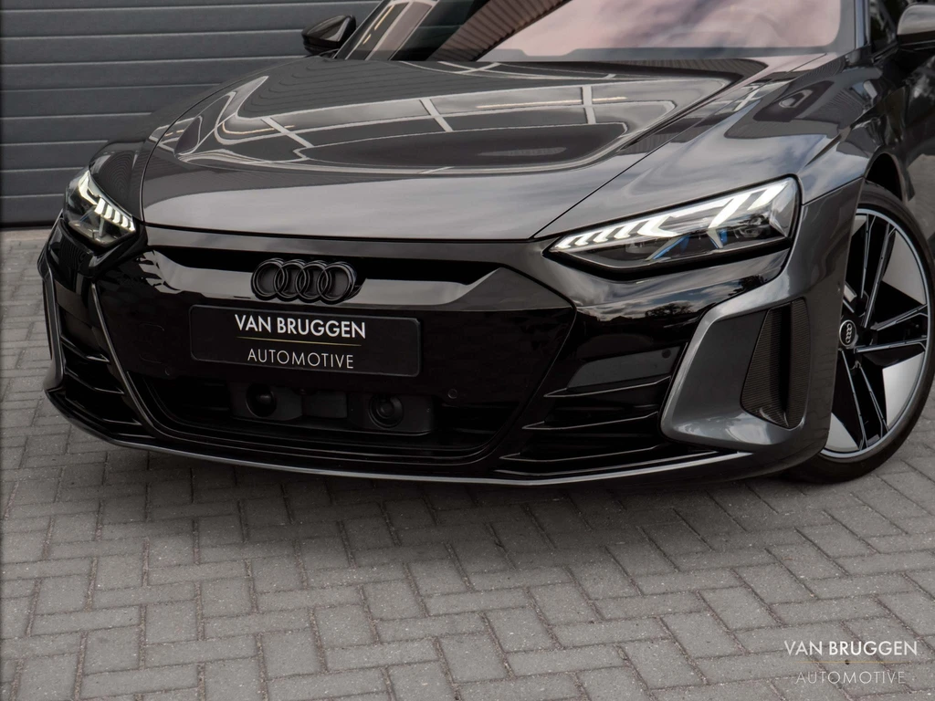 Audi e-tron GT – foto 3