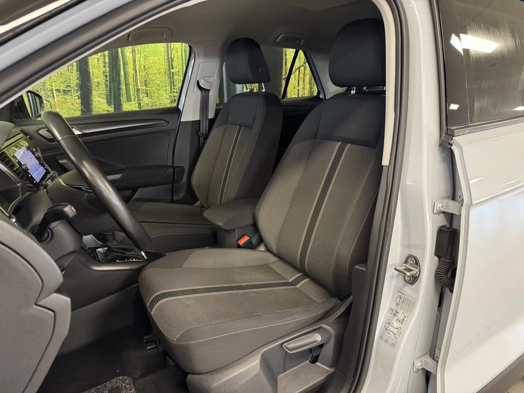 Volkswagen T-Roc – foto 9