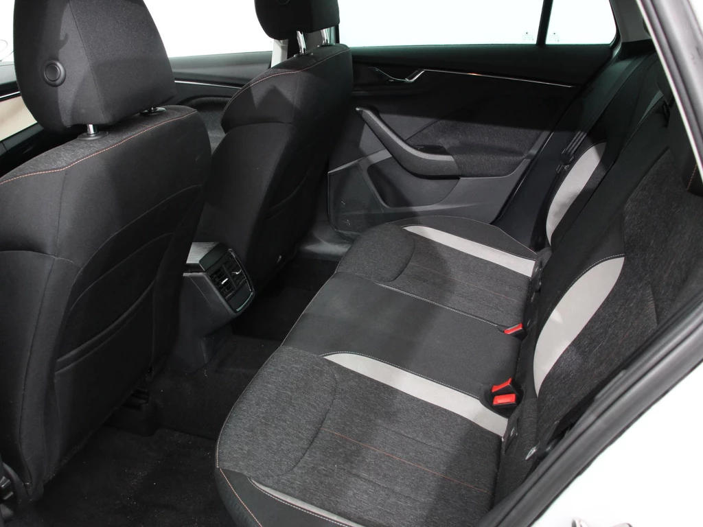 Škoda Kamiq – foto 11