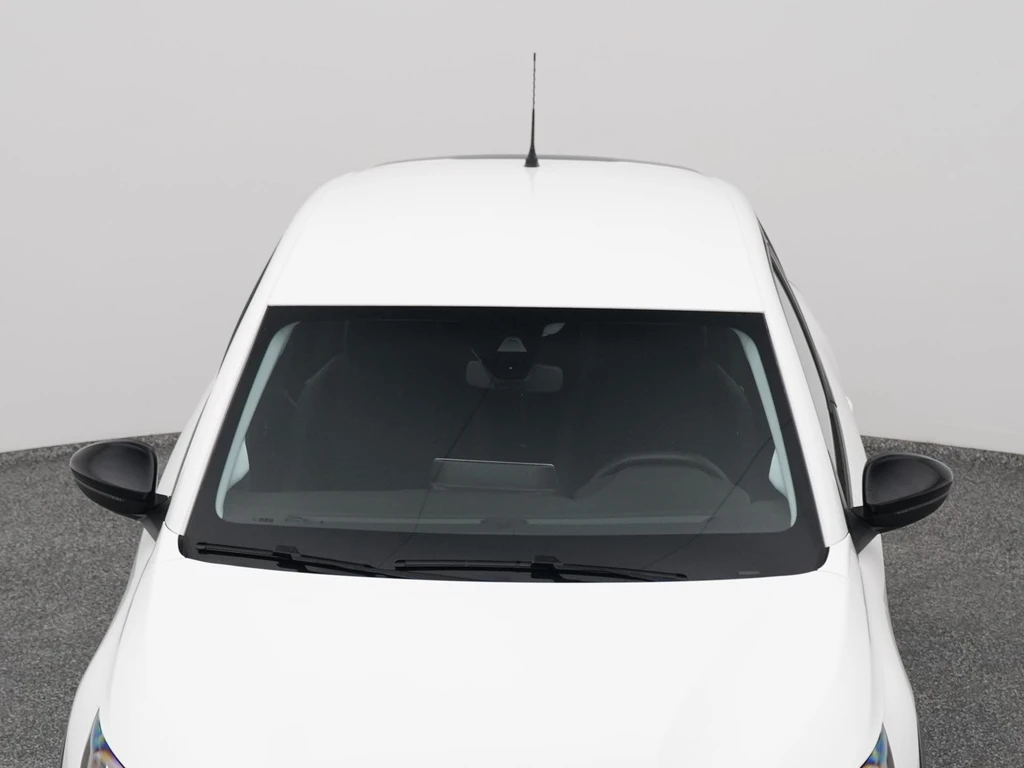 Peugeot e-208 – foto 35