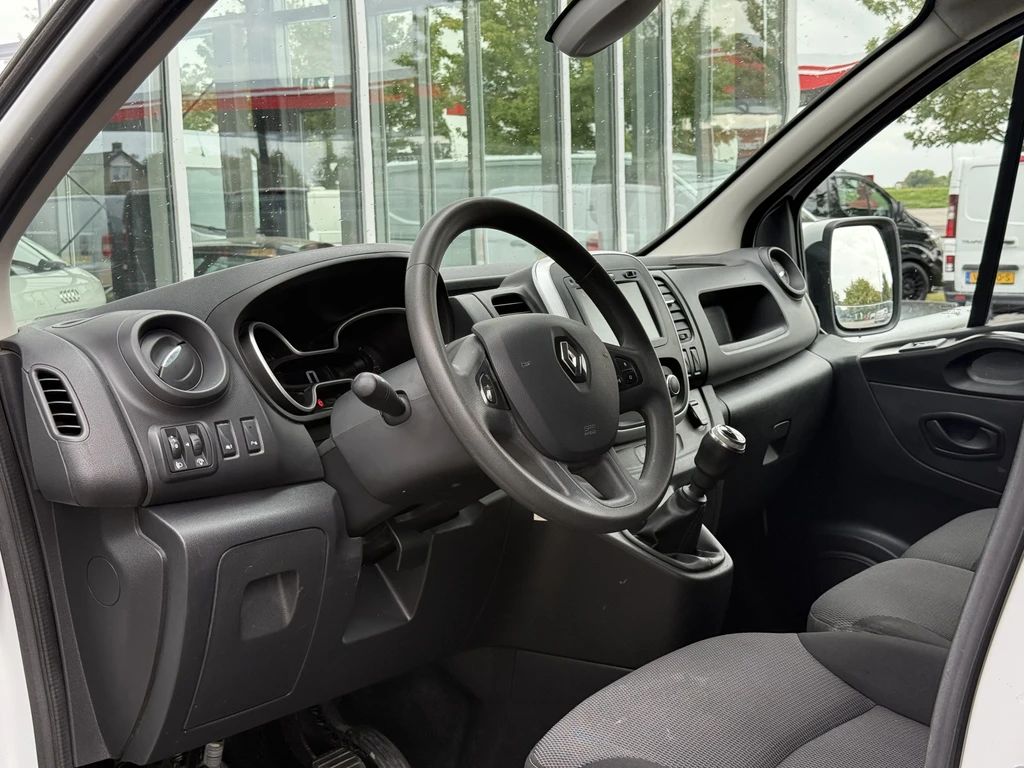 Renault Trafic – foto 11