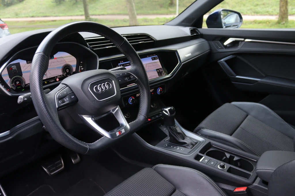Audi Q3 – foto 11