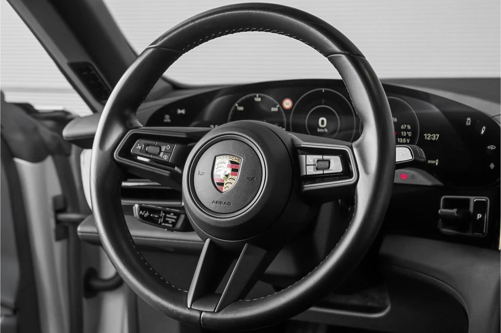 Porsche Taycan – foto 19