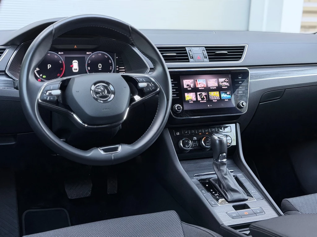 Škoda Superb – foto 11