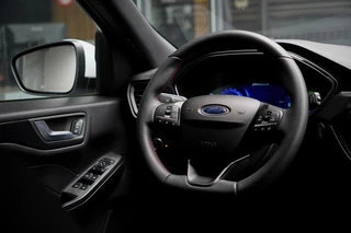 Ford Kuga – thumbnail 27