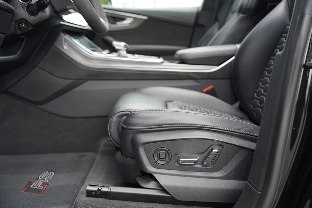 Audi RSQ8 – foto 26