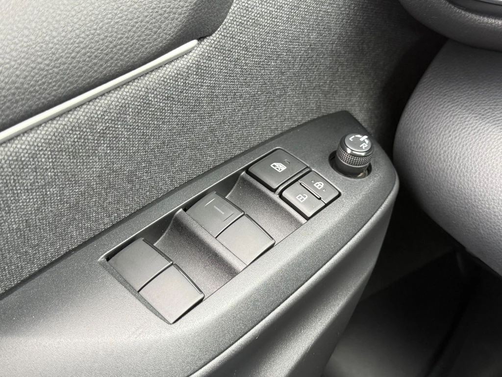 Toyota Yaris – foto 15