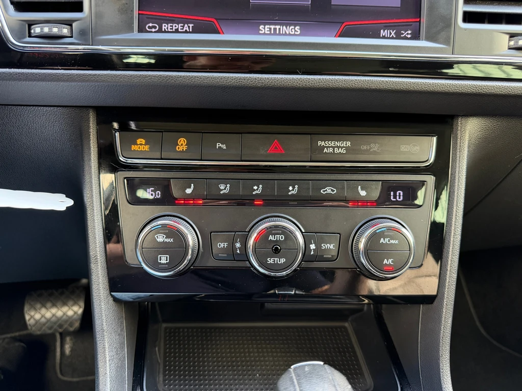 SEAT Leon – foto 43