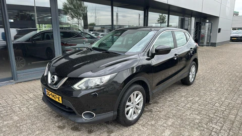Nissan Qashqai 1.2 N-Connecta / Automaat / Navi / Camera