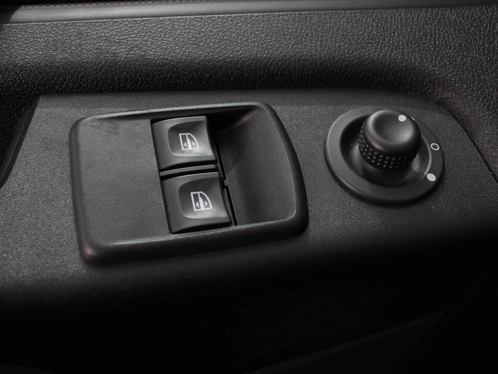 Opel Vivaro – foto 11