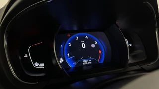 Renault Scénic – thumbnail 30
