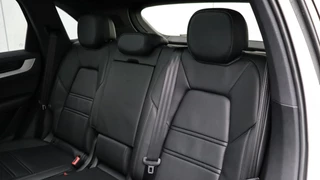 Porsche Cayenne – thumbnail 26