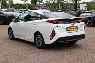 Toyota Prius – thumbnail 3