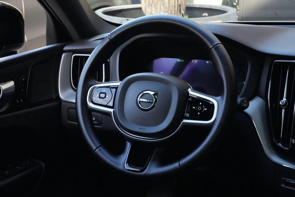 Volvo XC60 – foto 8