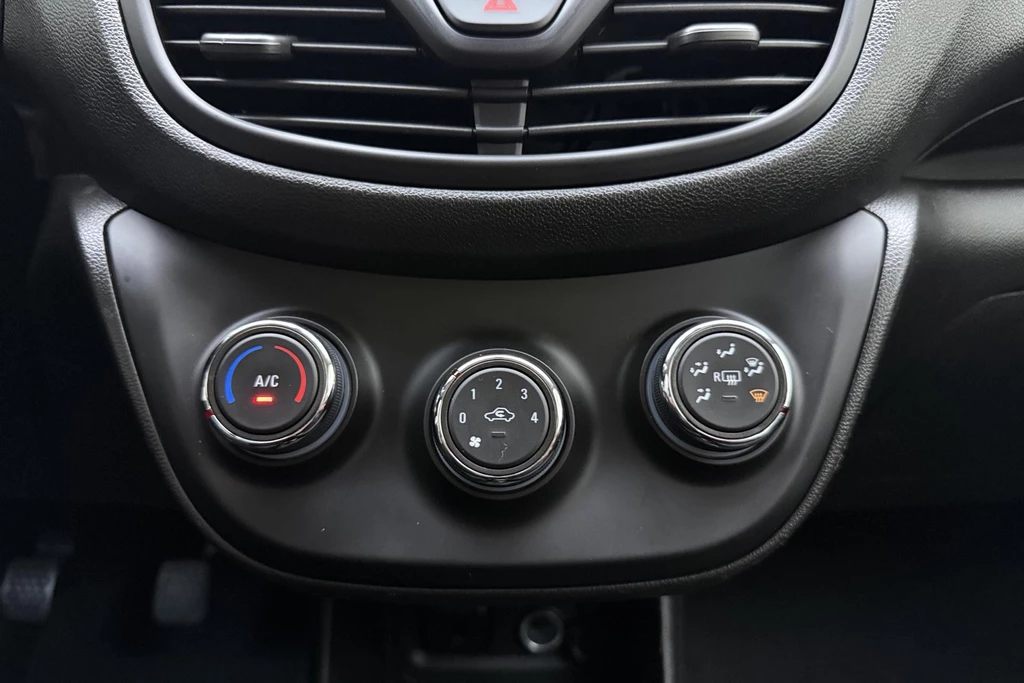 Opel KARL – foto 21