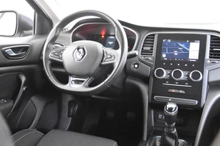 Renault Mégane Estate – thumbnail 16