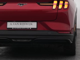 Ford Mustang Mach-E – thumbnail 28