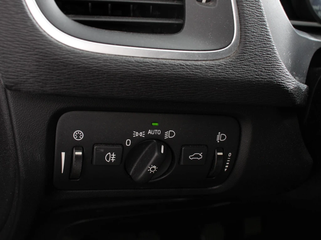 Volvo V40 – foto 16
