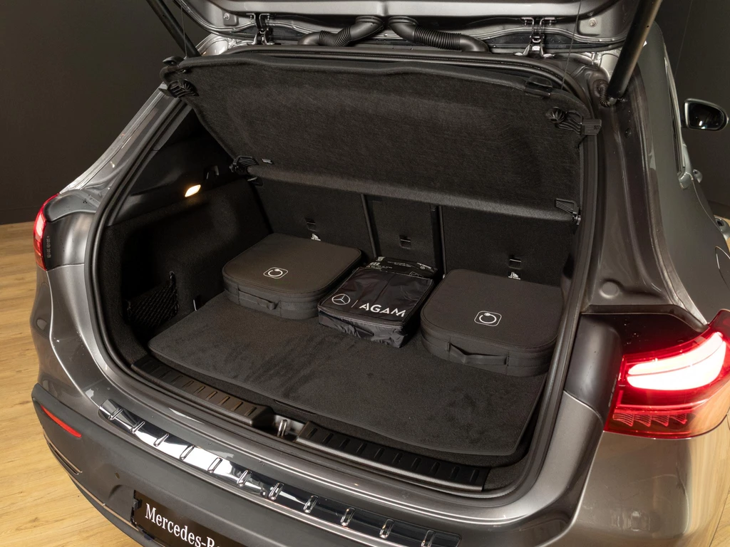 Mercedes-Benz EQA – foto 22