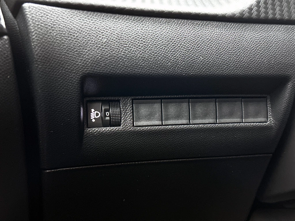 Peugeot 208 – foto 29