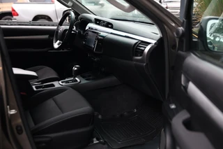 Toyota Hilux – thumbnail 25
