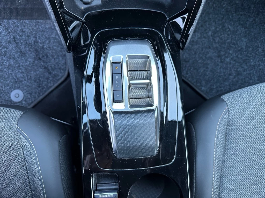 Peugeot 208 – foto 31