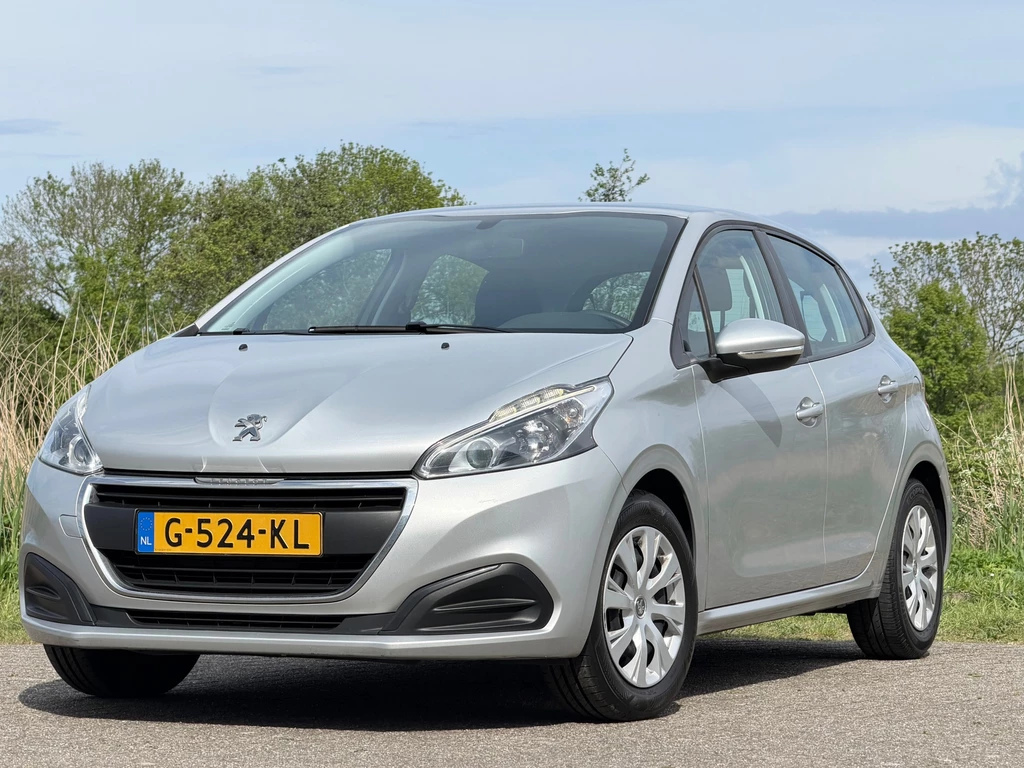 Peugeot 208 – foto 1