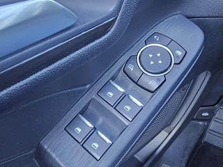 Ford Kuga – thumbnail 13