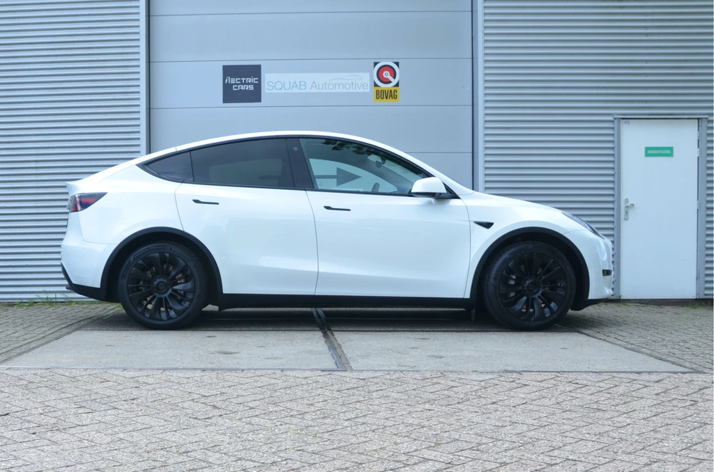 Tesla Model Y – foto 4