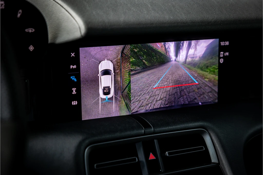 Porsche Taycan – foto 15